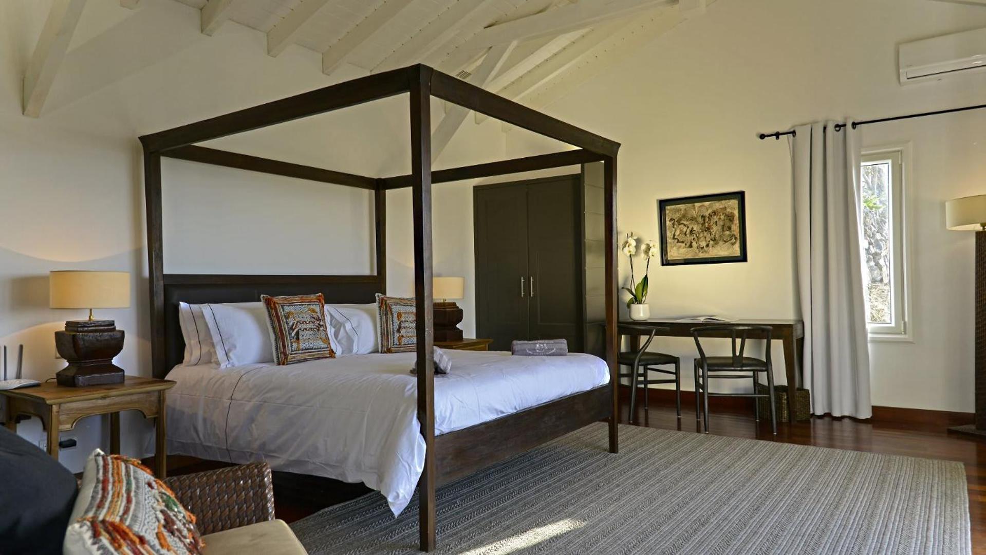 Ocean Deluxe Villa in Petit Cul de Sac