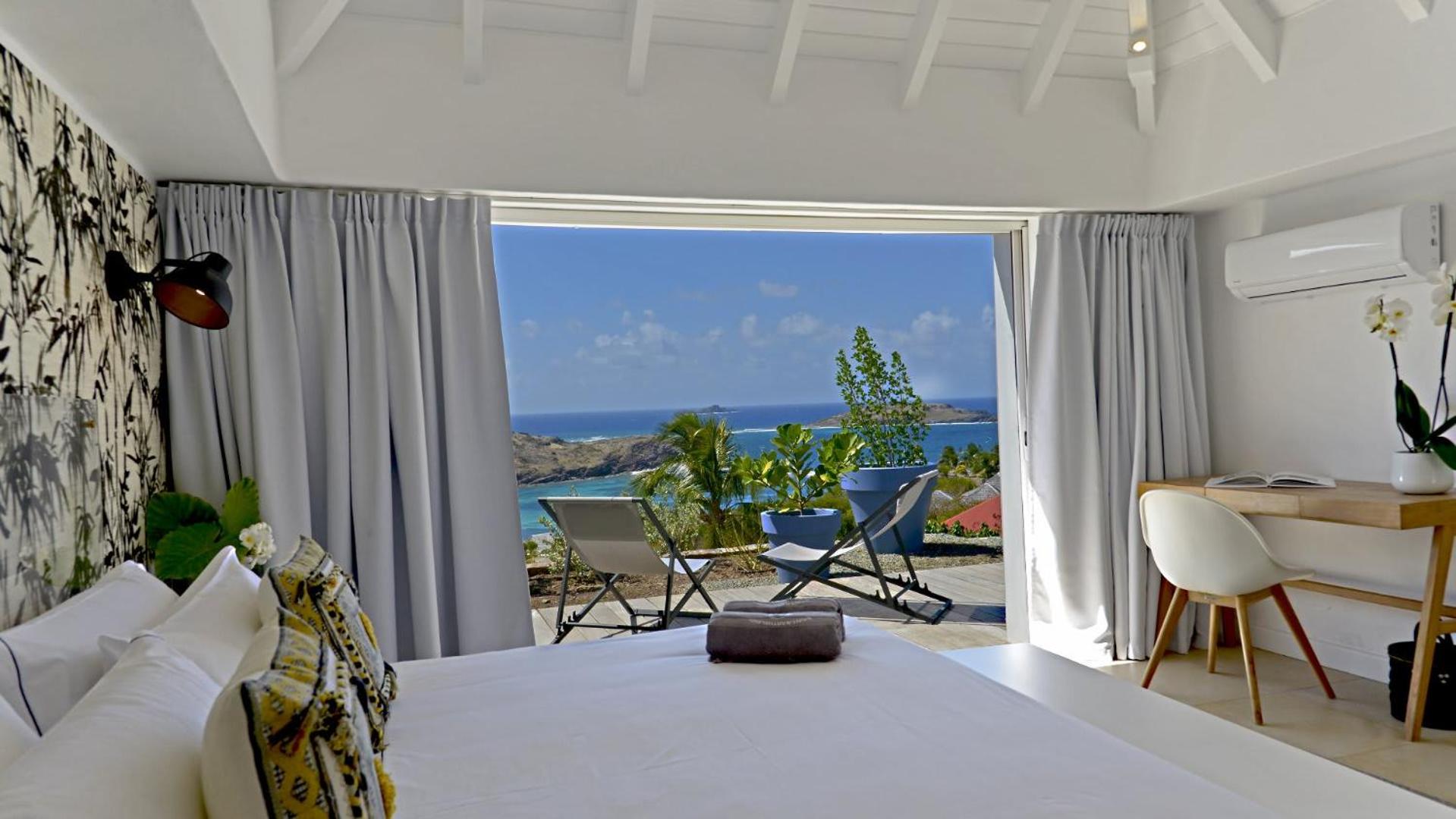 Ocean Deluxe Villa in Petit Cul de Sac