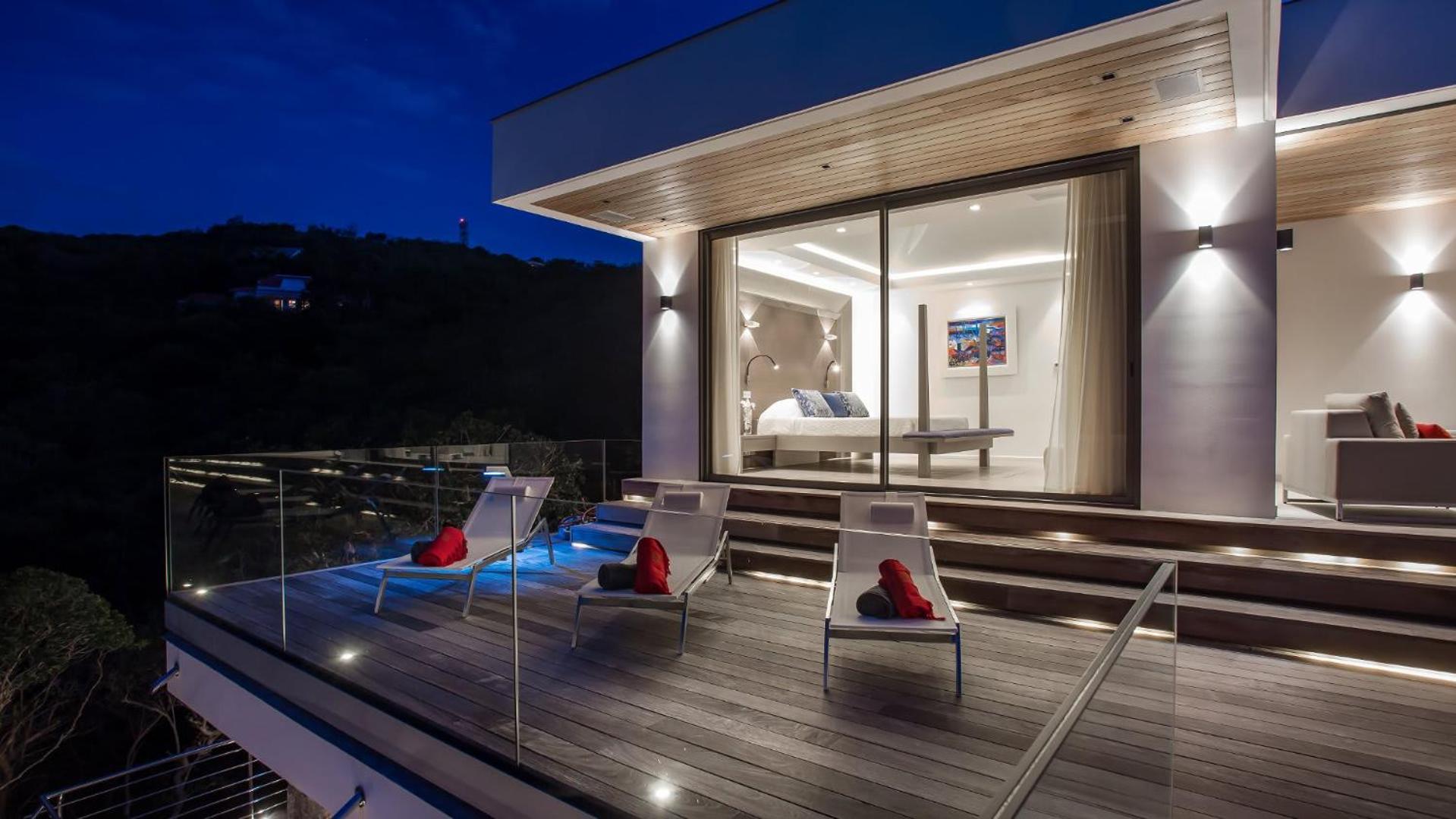Prestigious Villa with a Splendid View