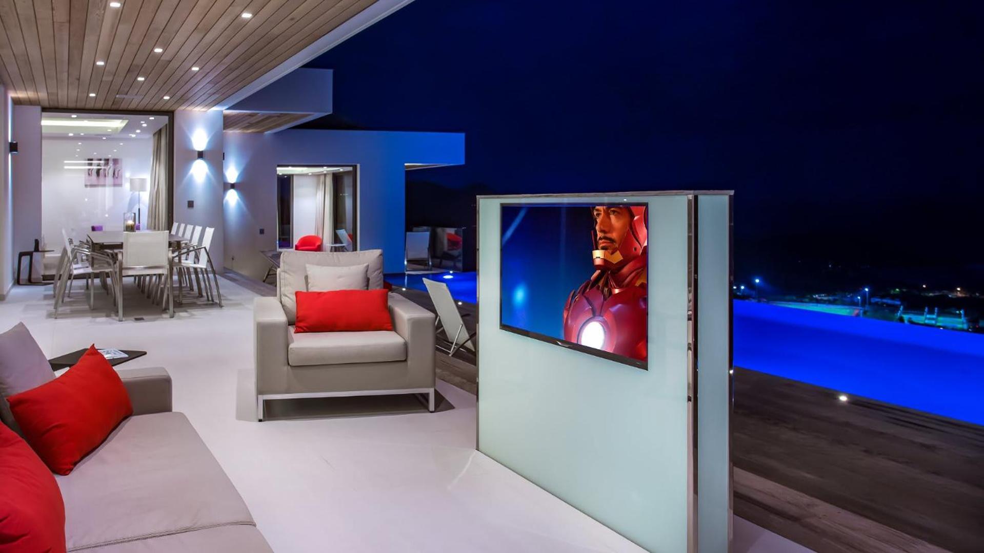 Prestigious Villa with a Splendid View