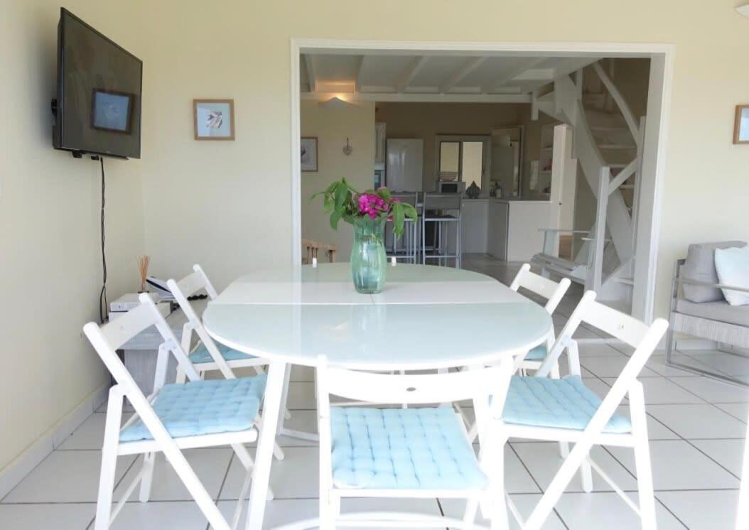 Behold The Sun Villa with Lorient Bay View