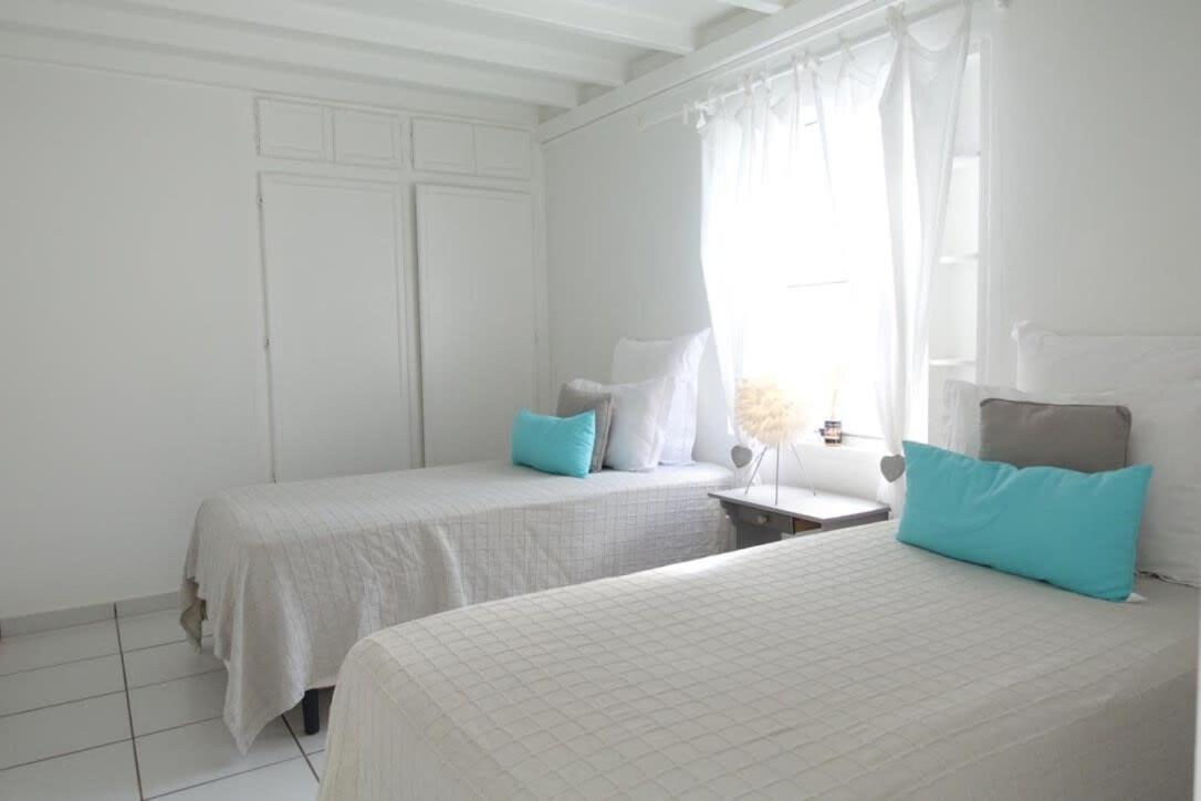 Behold The Sun Villa with Lorient Bay View
