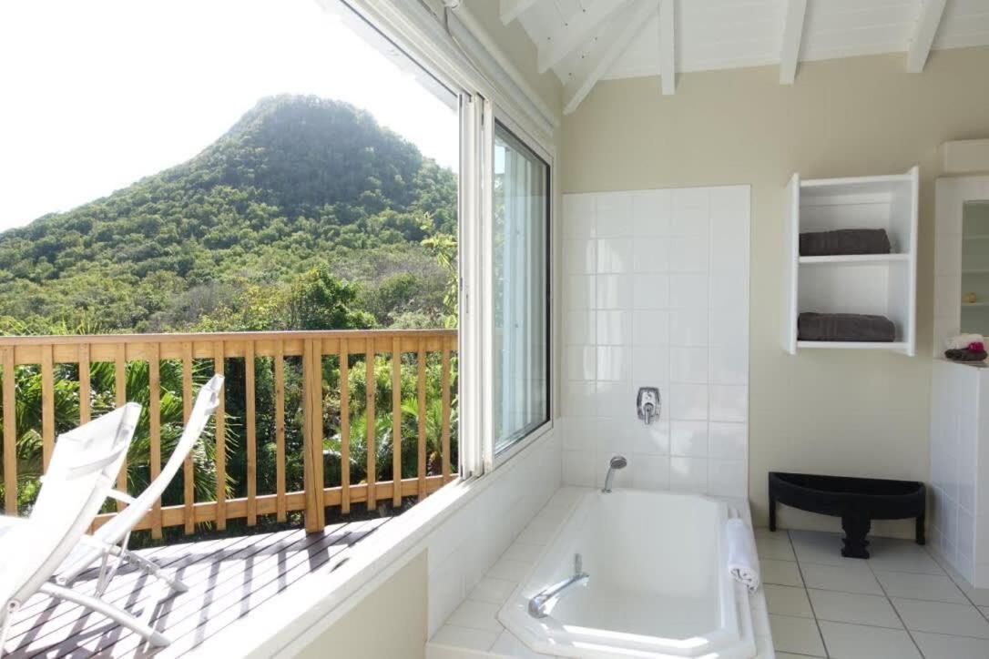 Behold The Sun Villa with Lorient Bay View