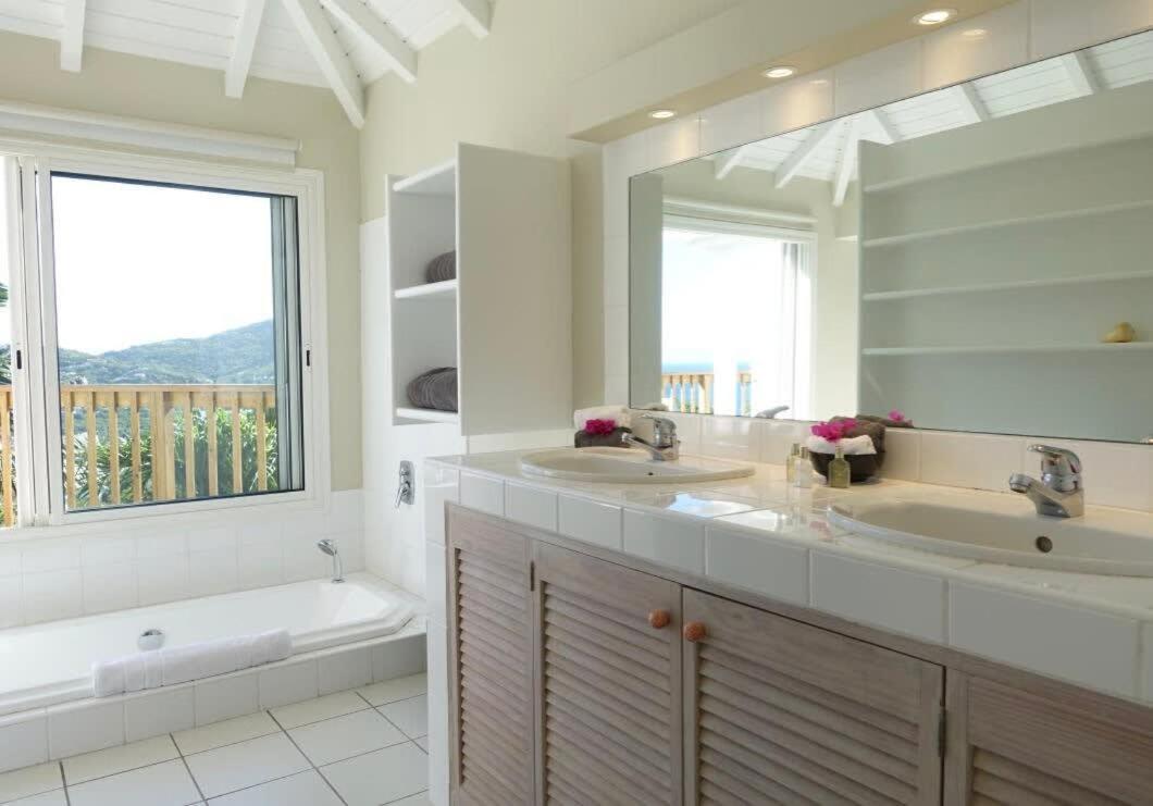 Behold The Sun Villa with Lorient Bay View