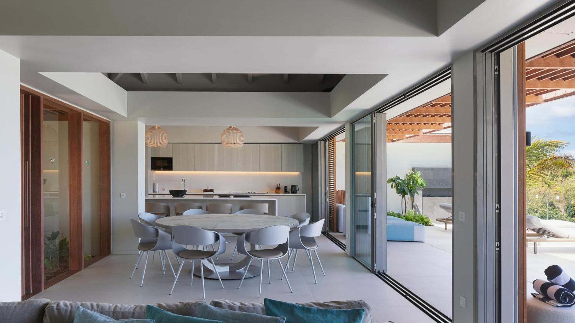 Spacious Villa with Upscale Amenities