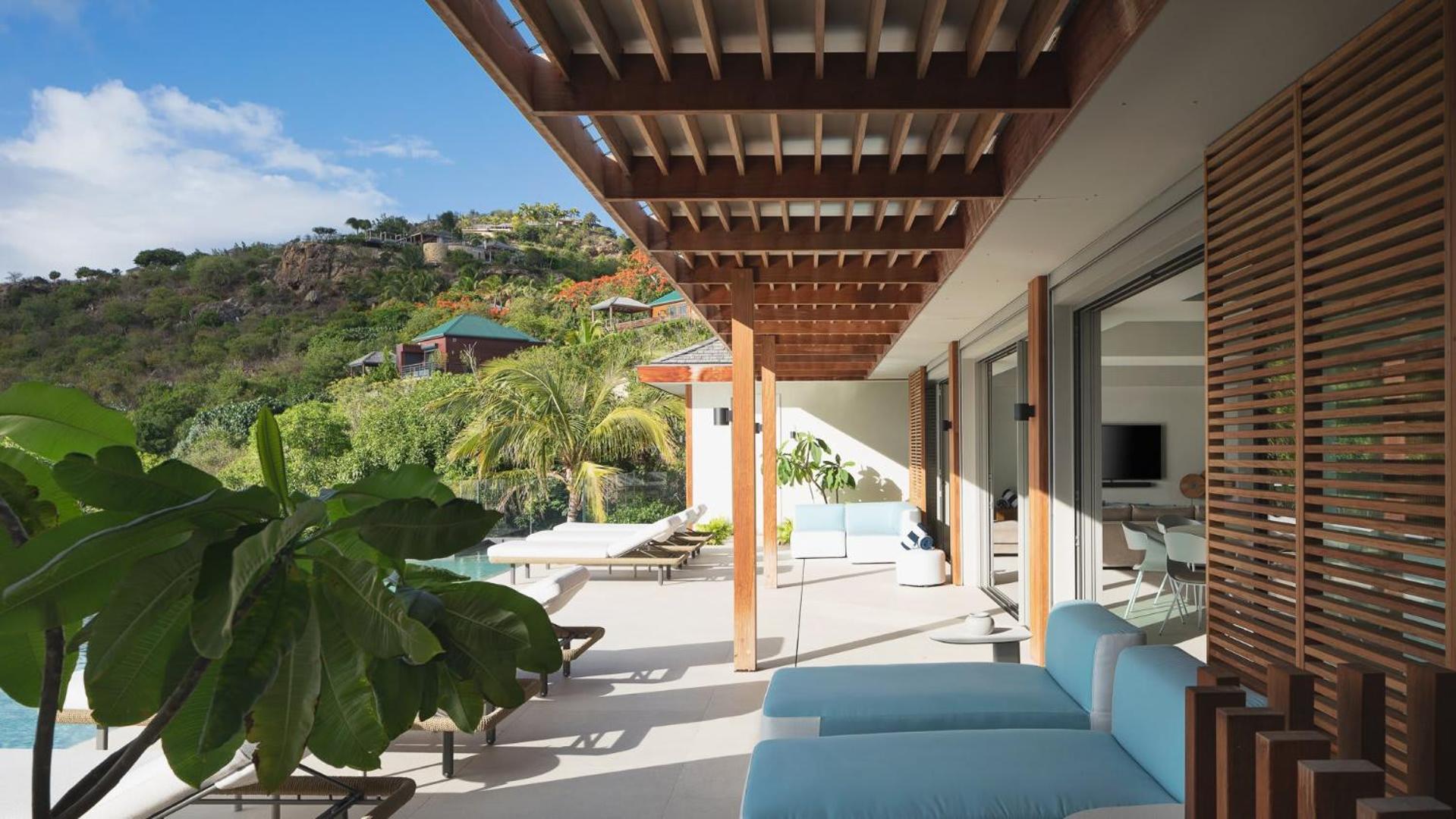 Spacious Villa with Upscale Amenities