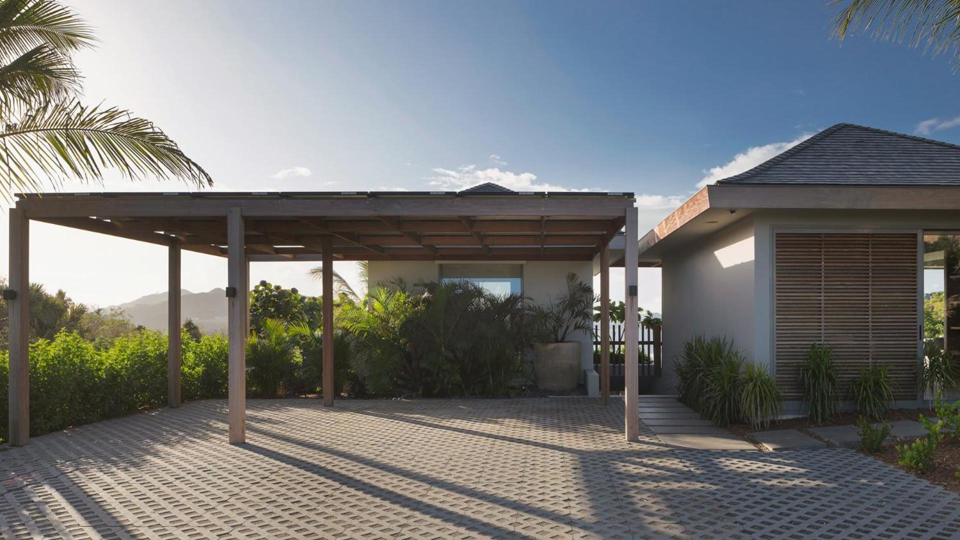 Spacious Villa with Upscale Amenities