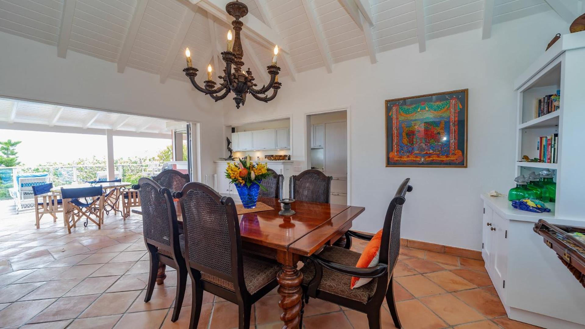 Superb Villa with Colonial Style
