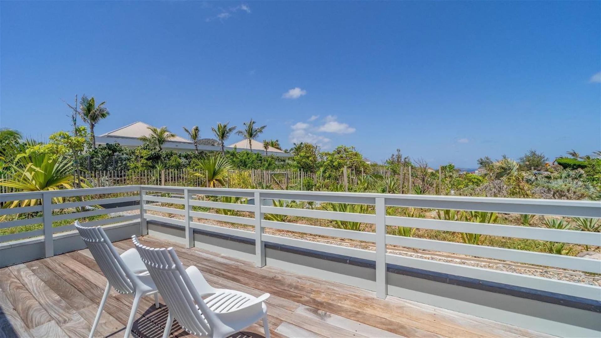Exceptional 4BR Villa Overlooking the Ocean