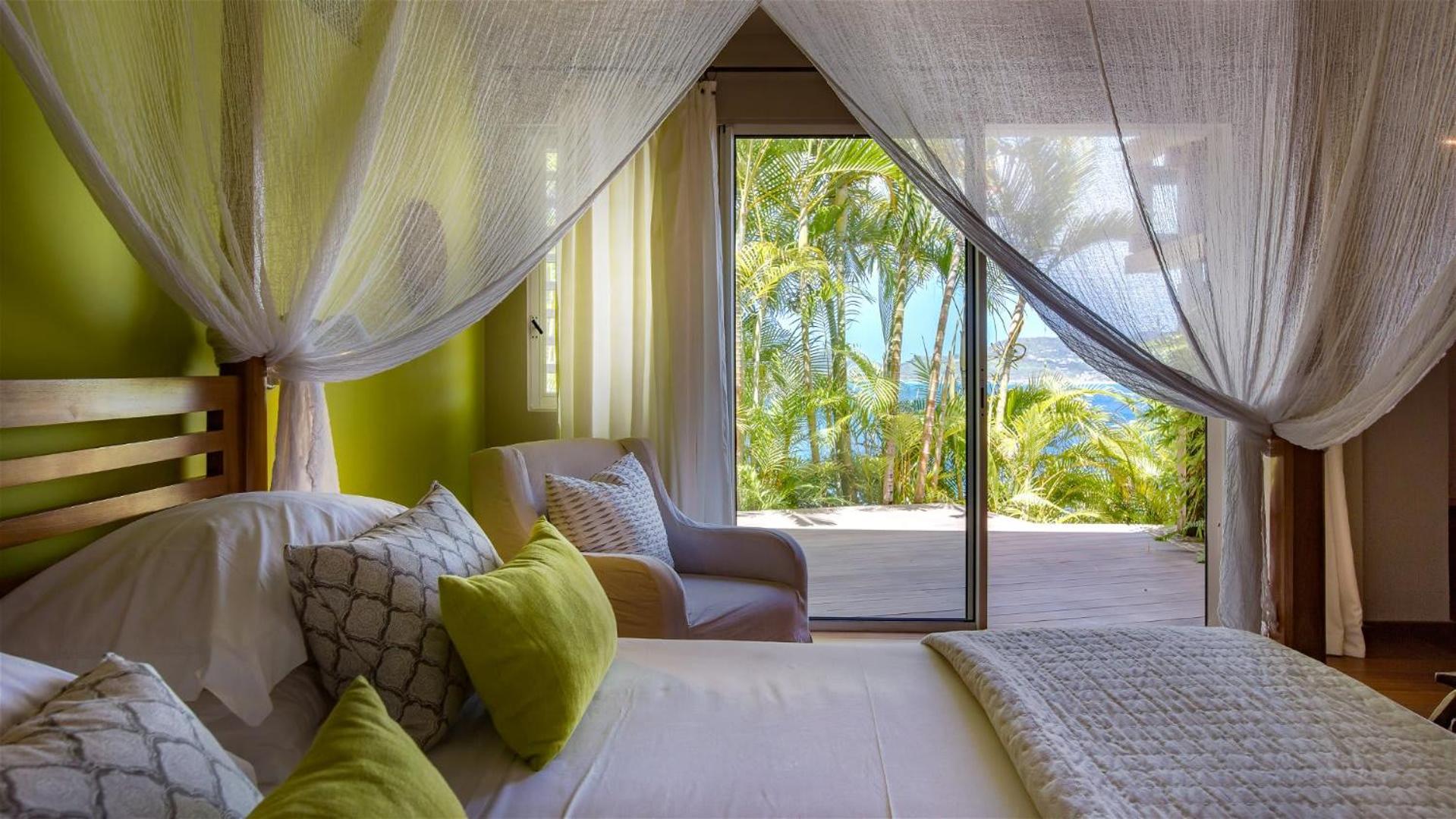 Panoramic Villa with Exotic Decor