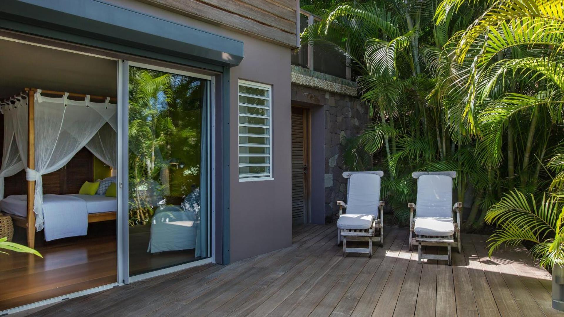 Panoramic Villa with Exotic Decor