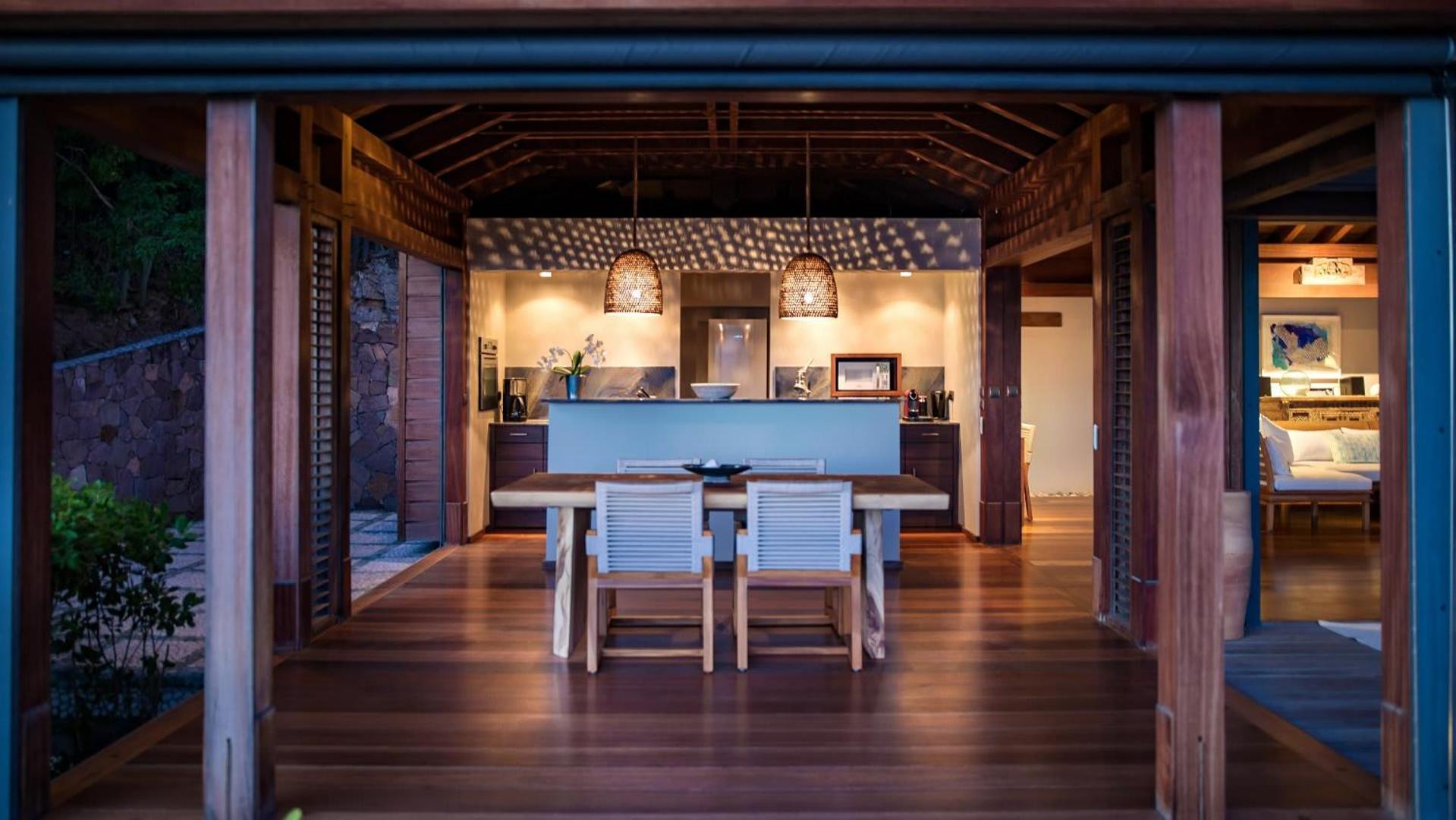 Panoramic Villa with Exotic Decor