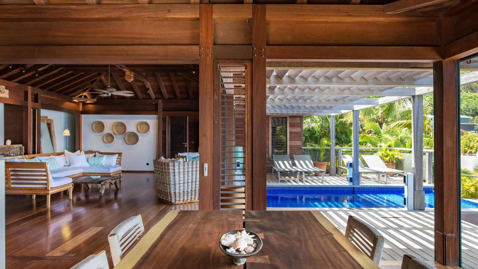 Panoramic Villa with Exotic Decor