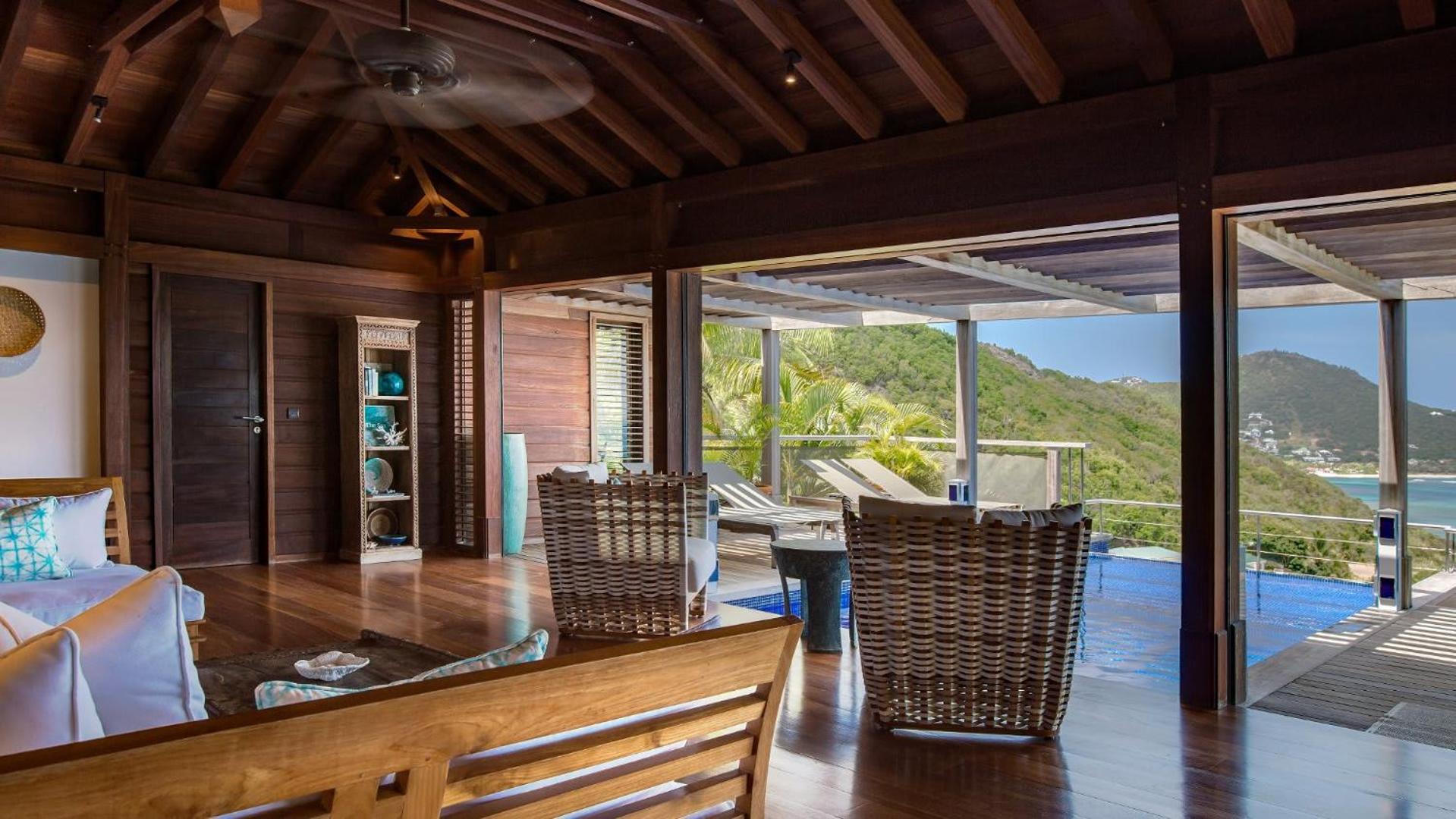 Panoramic Villa with Exotic Decor