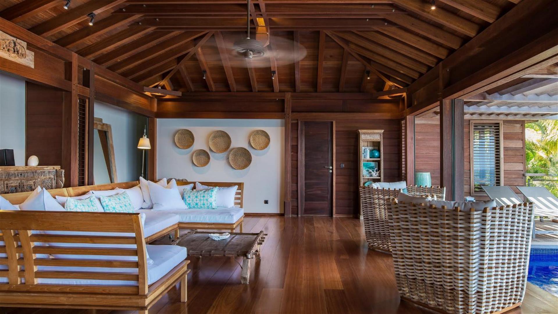 Panoramic Villa with Exotic Decor