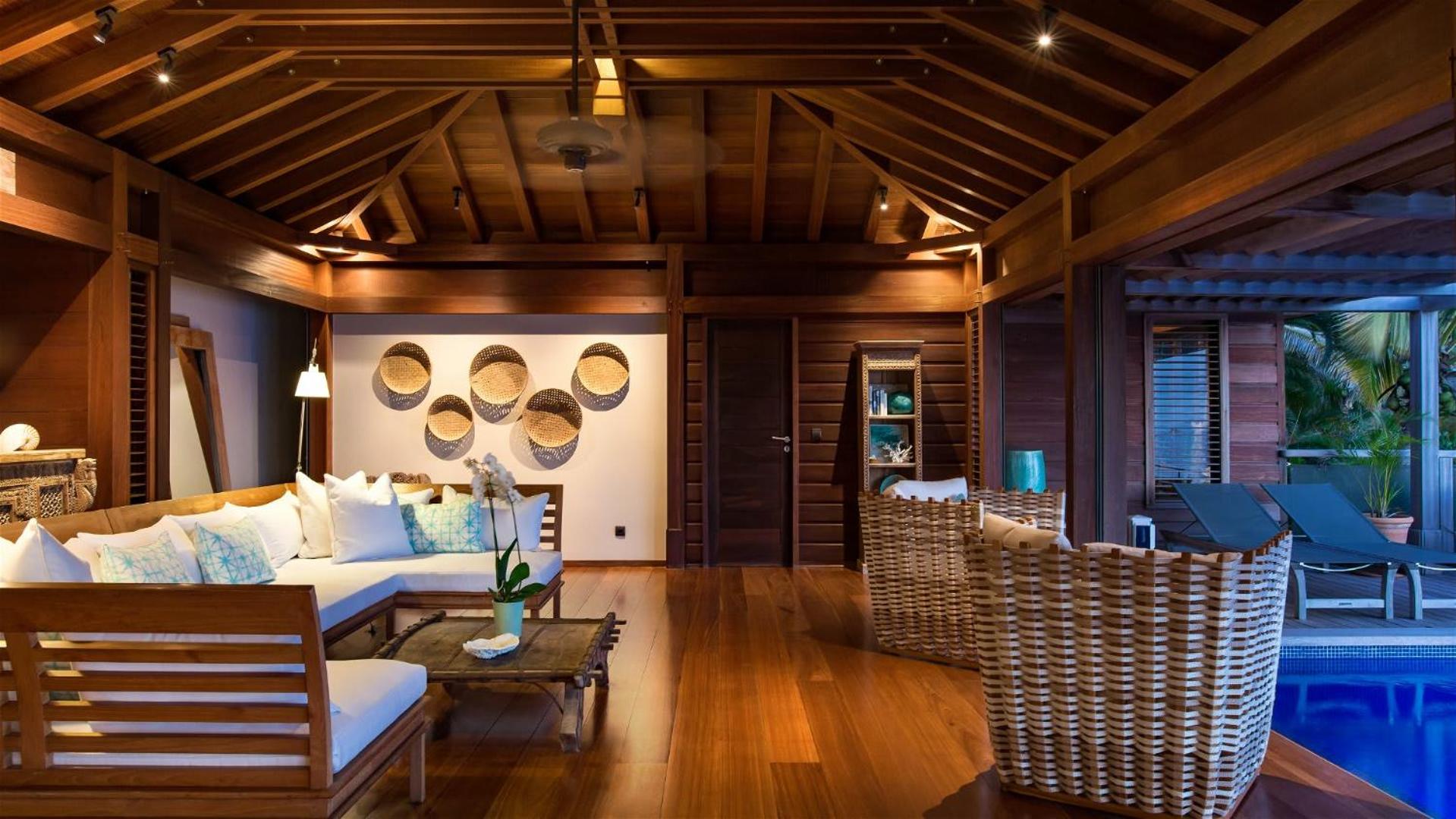 Panoramic Villa with Exotic Decor