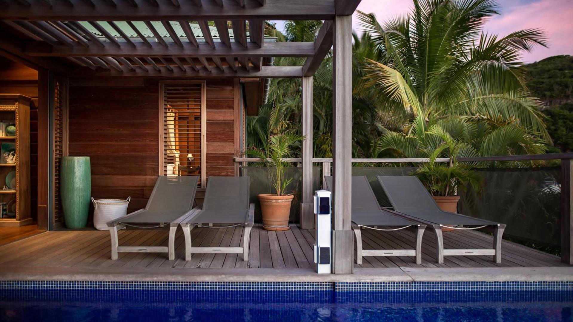Panoramic Villa with Exotic Decor