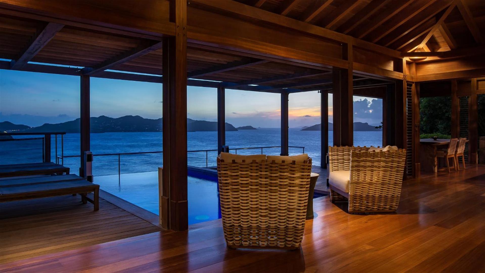 Panoramic Villa with Exotic Decor