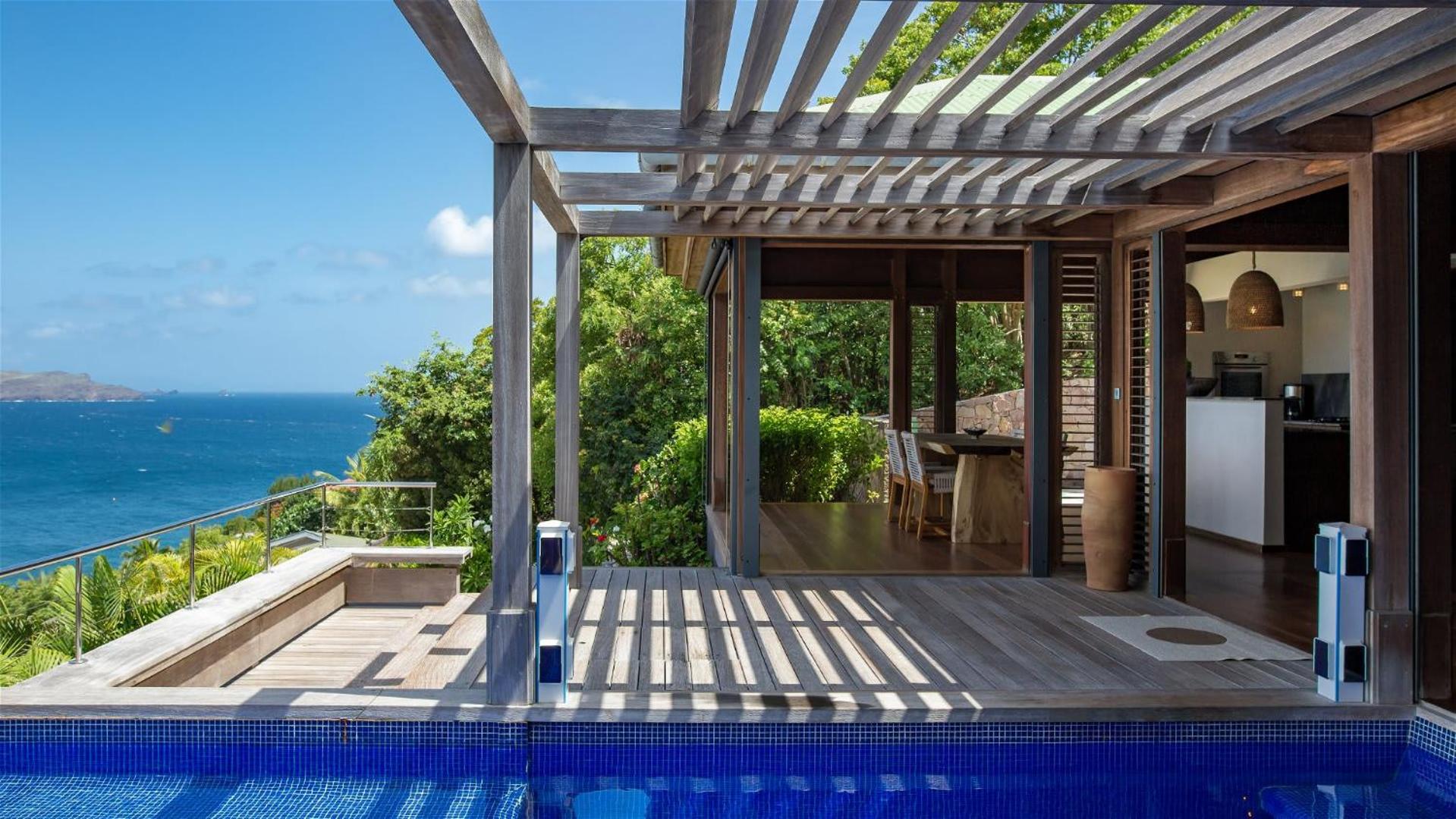 Panoramic Villa with Exotic Decor