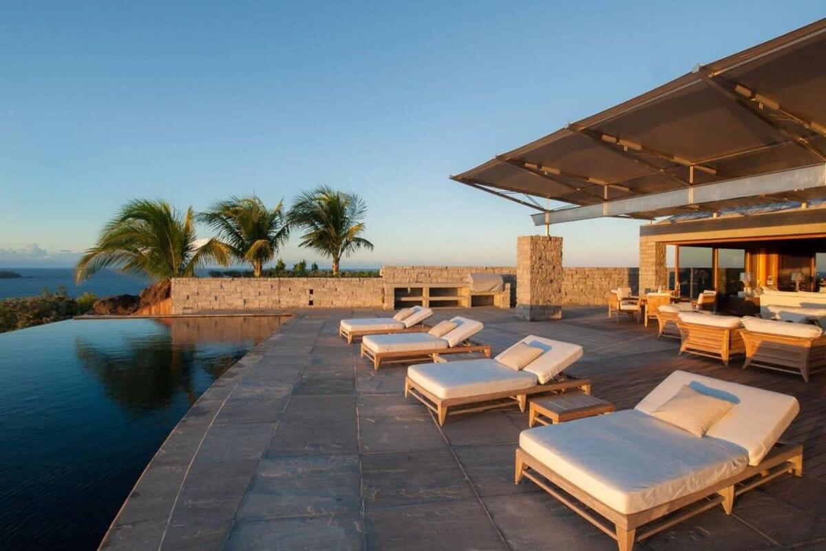Elegant Villa with Two Private Pools