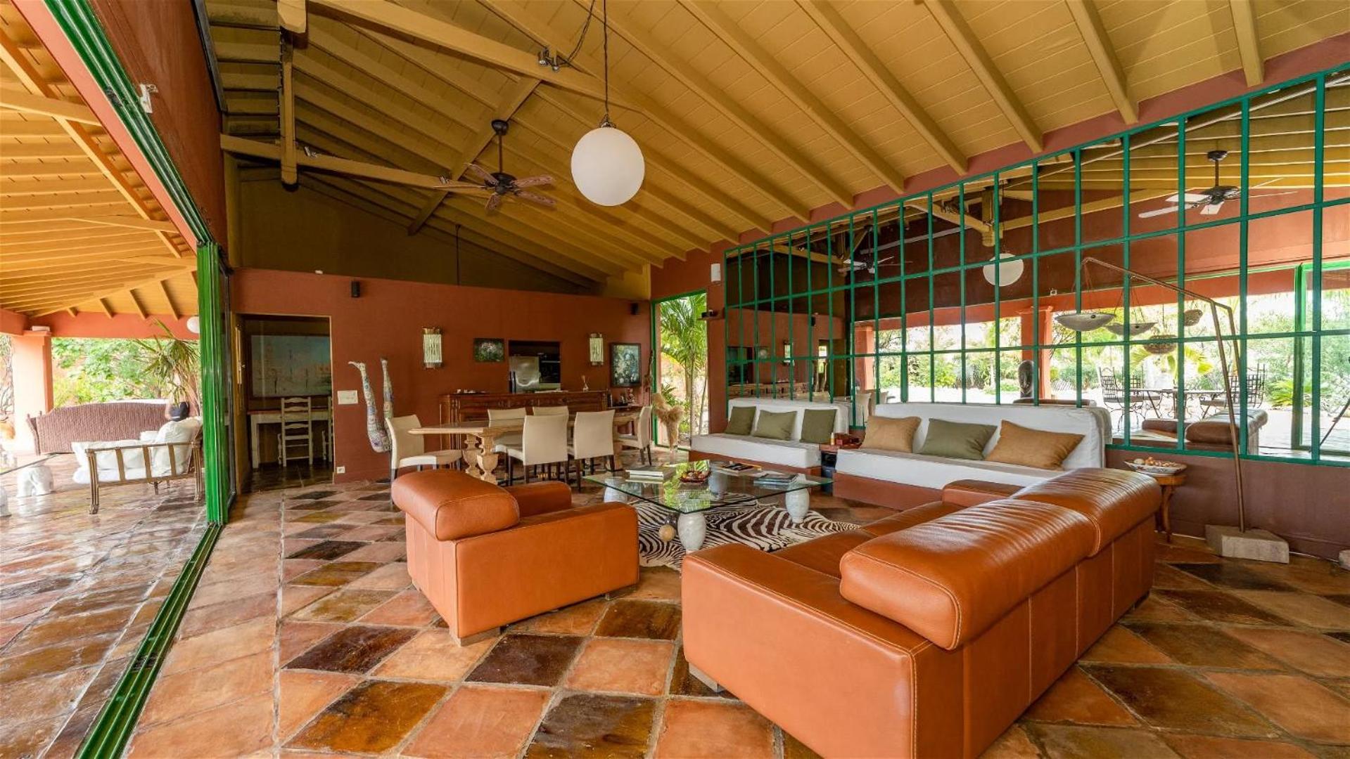 Perfect Place In The Traditional Caribbean Beauty