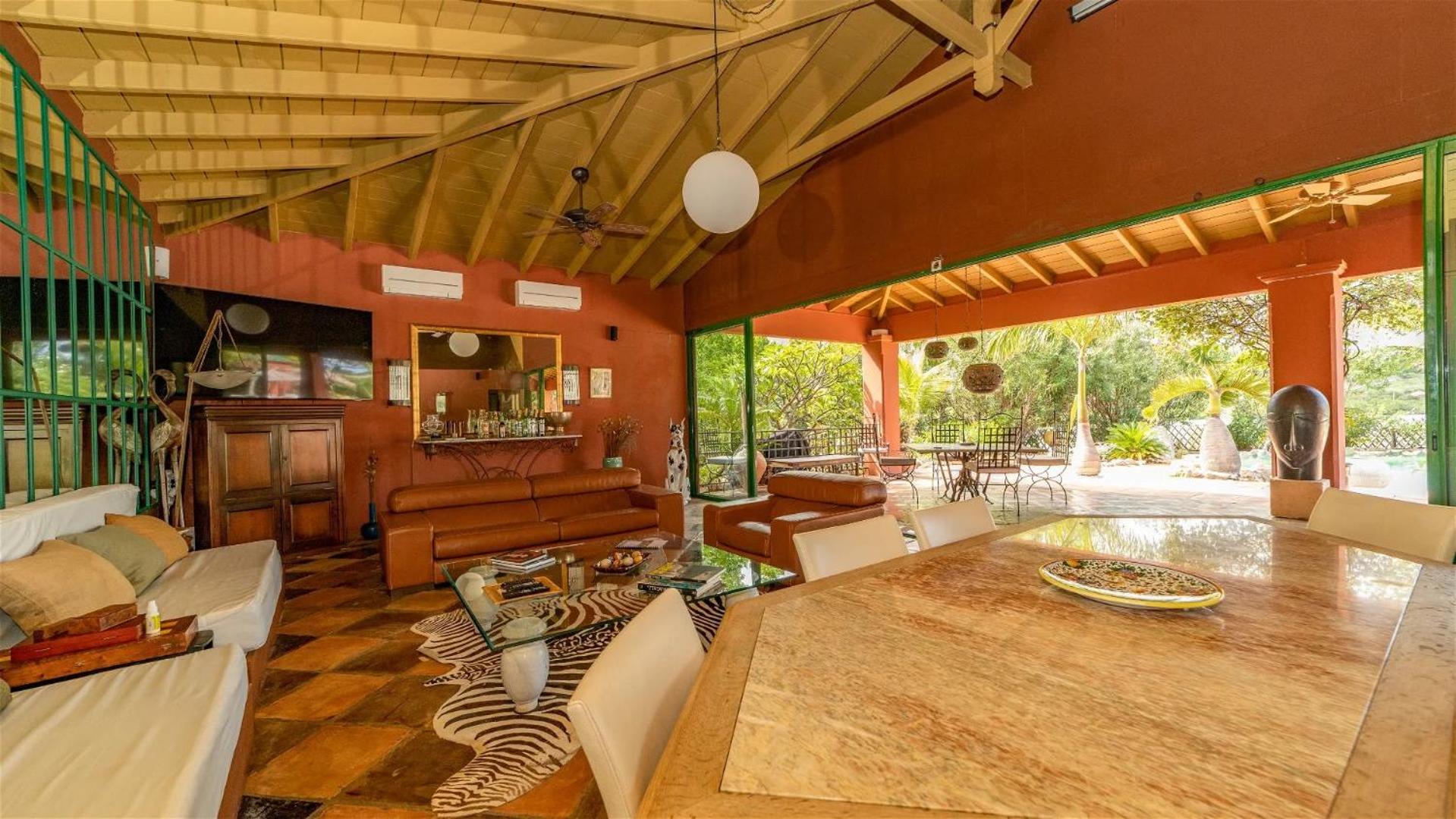 Perfect Place In The Traditional Caribbean Beauty