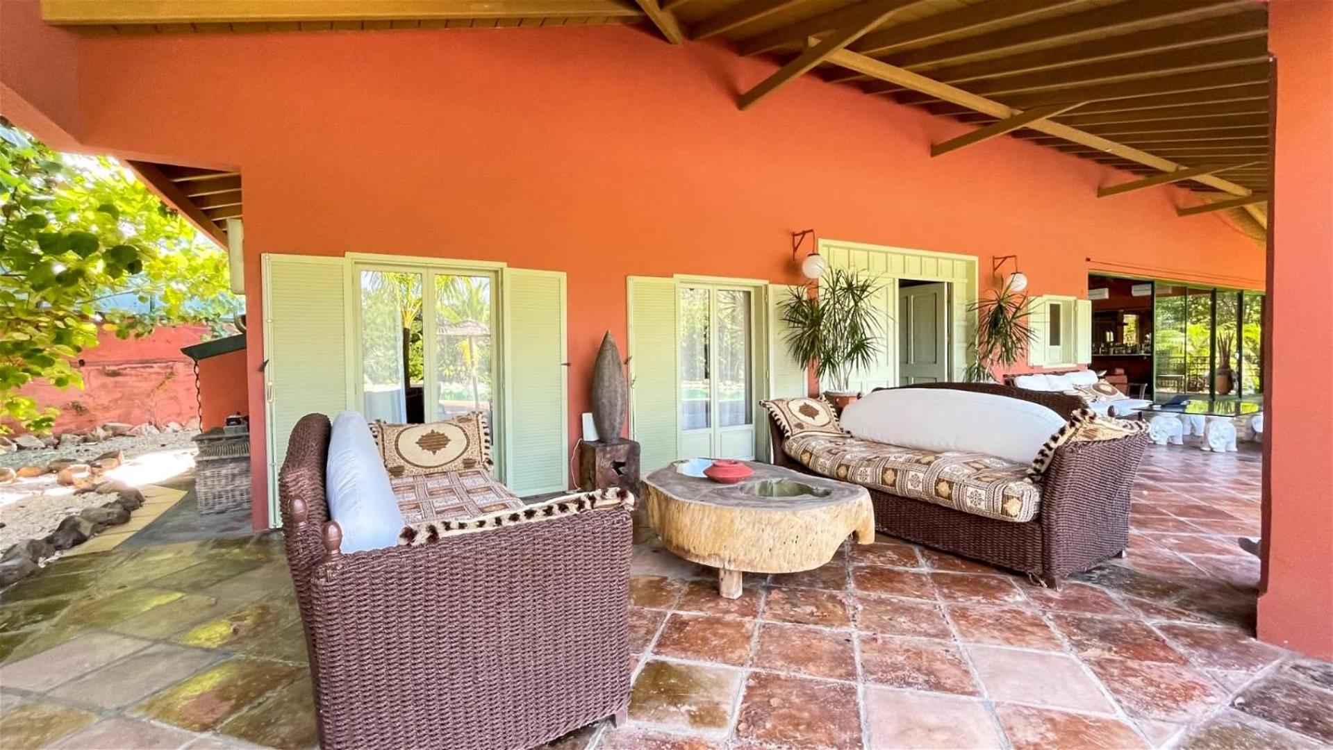Perfect Place In The Traditional Caribbean Beauty