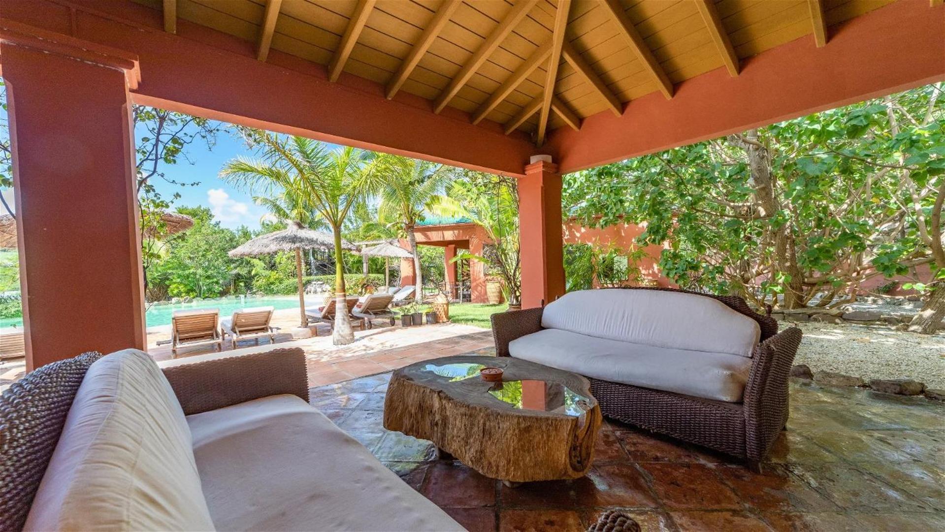Perfect Place In The Traditional Caribbean Beauty