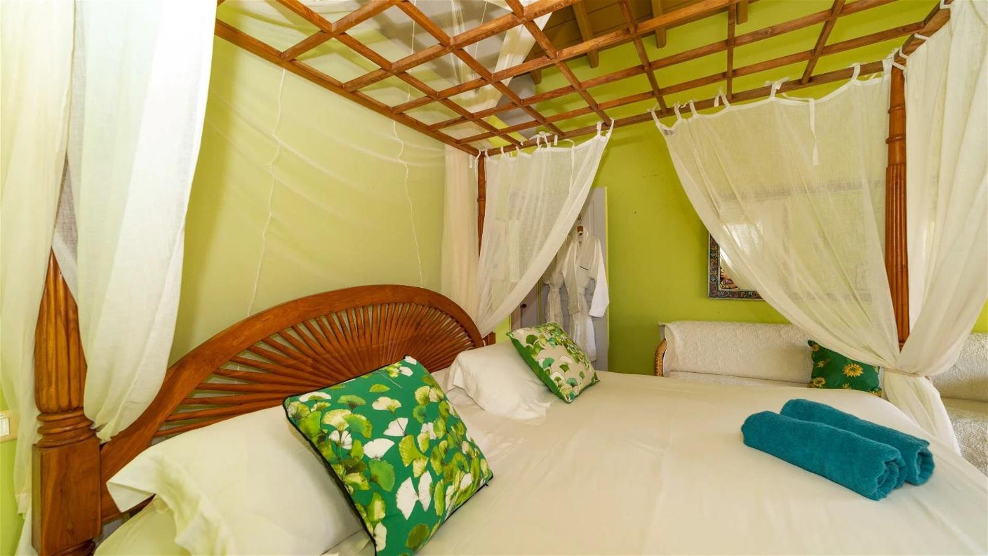 Perfect Place In The Traditional Caribbean Beauty