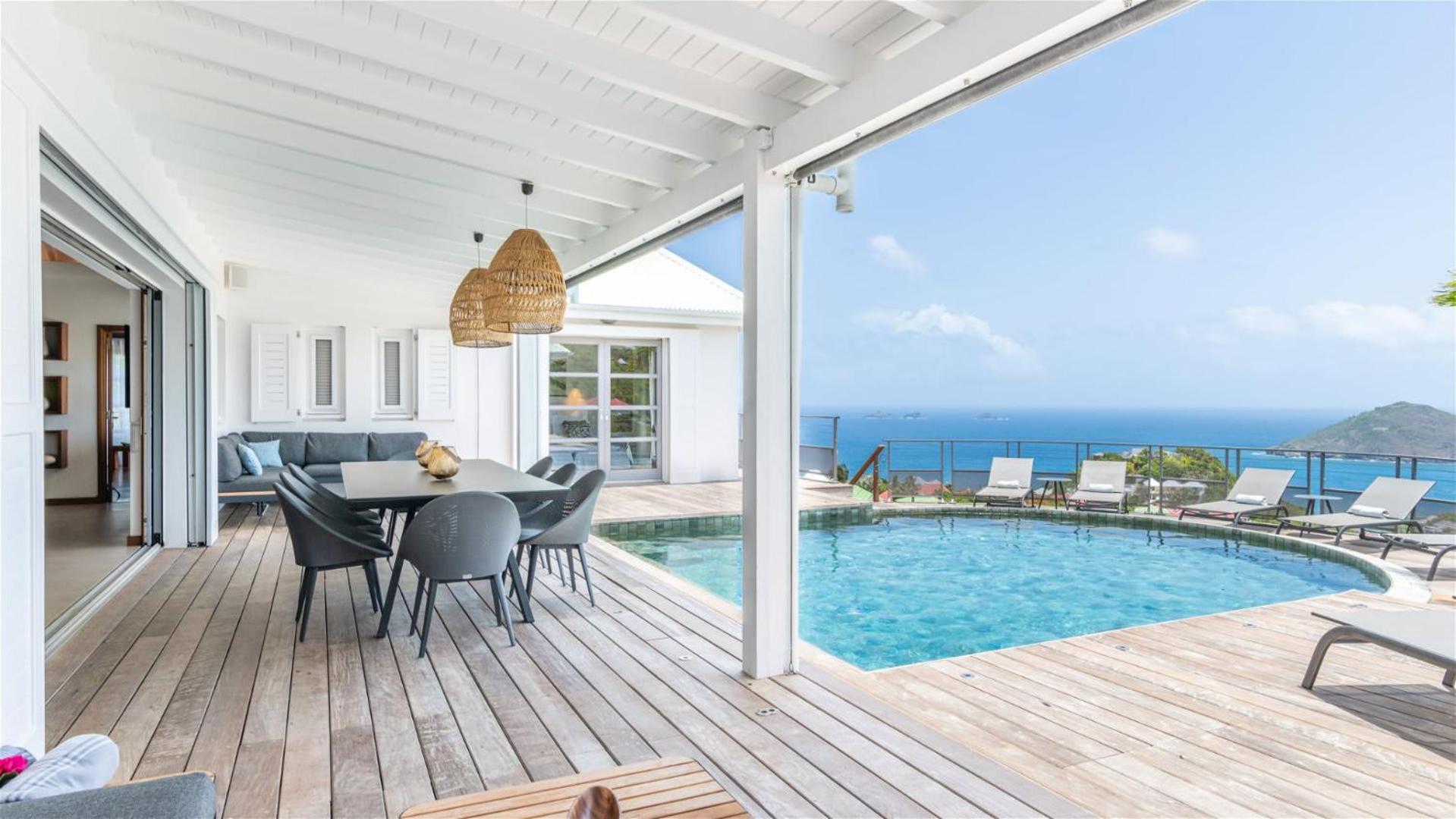 Magnificent Villa with Lush Tropical Setting