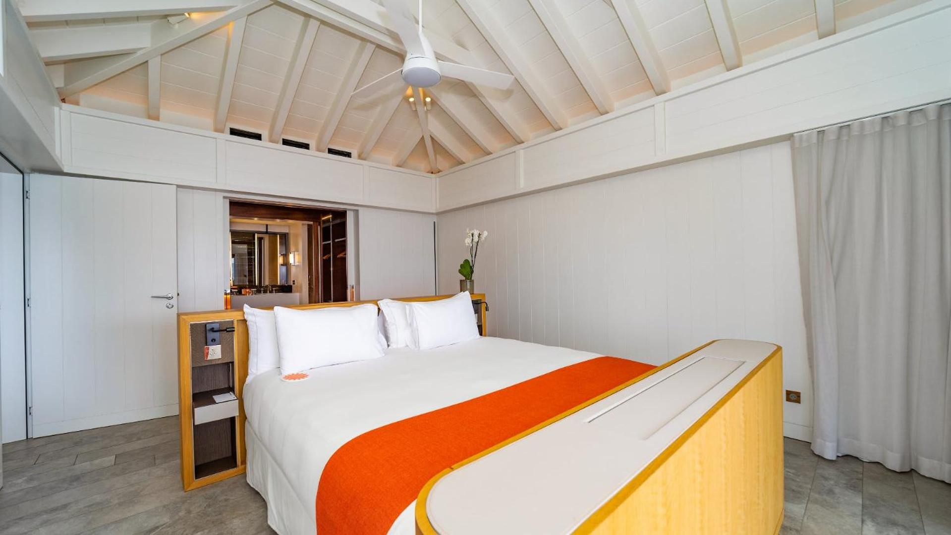 Luxurious Villa with an Ideal Location