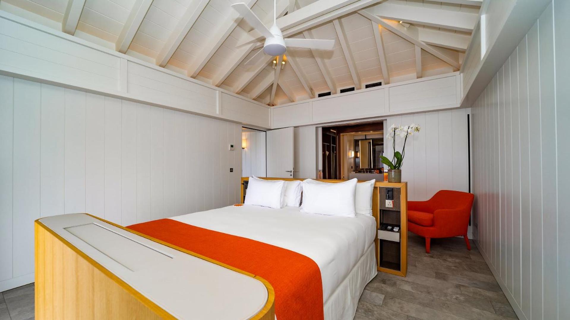 Luxurious Villa with an Ideal Location