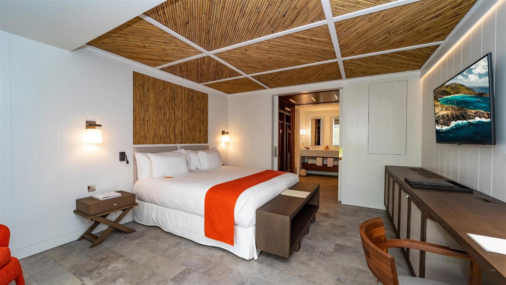 Luxurious Villa with an Ideal Location