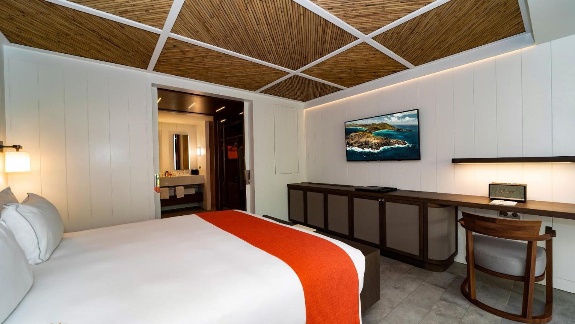 Luxurious Villa with an Ideal Location
