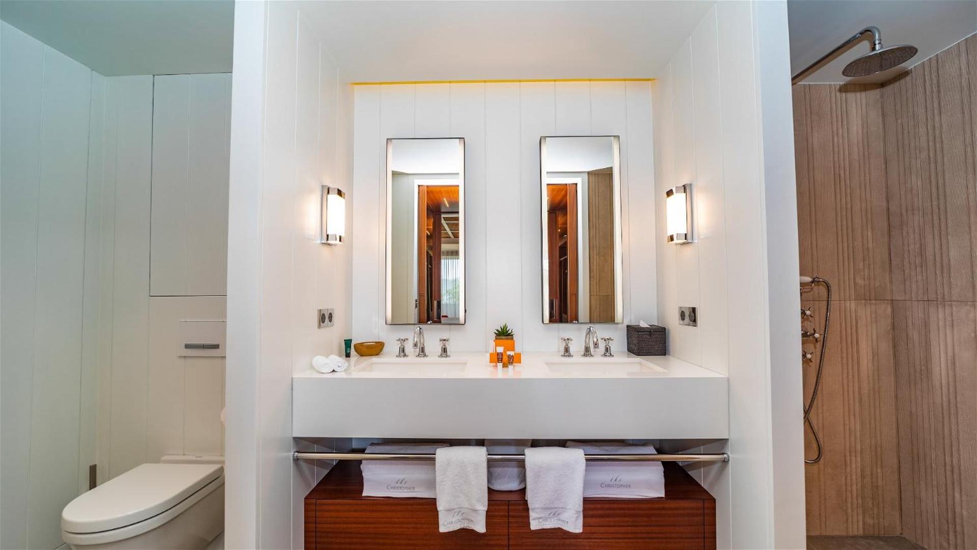 Luxurious Villa with an Ideal Location