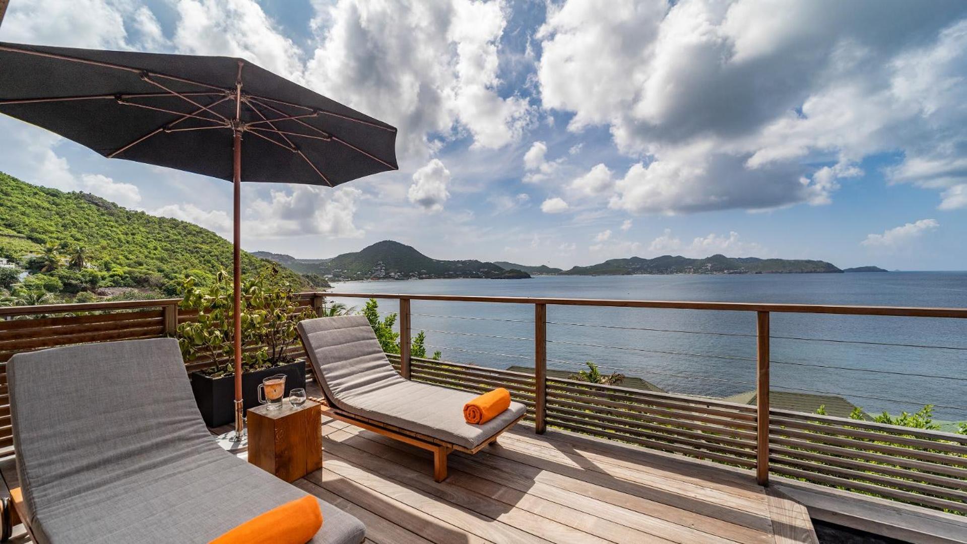 Luxurious Villa with an Ideal Location