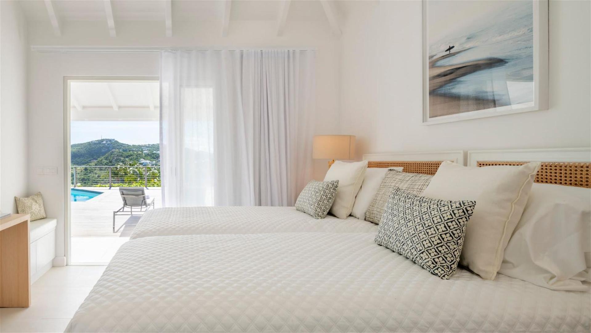 Peaceful villa with tropical surroundings
