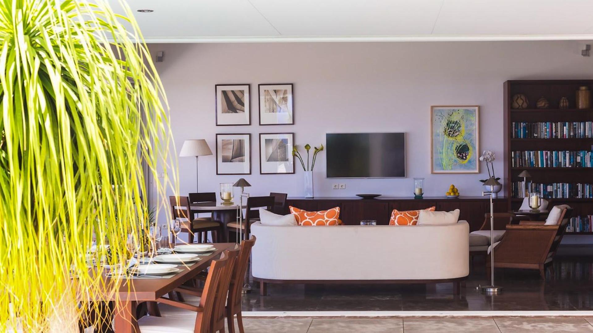 Magnificent villa with exceptional views