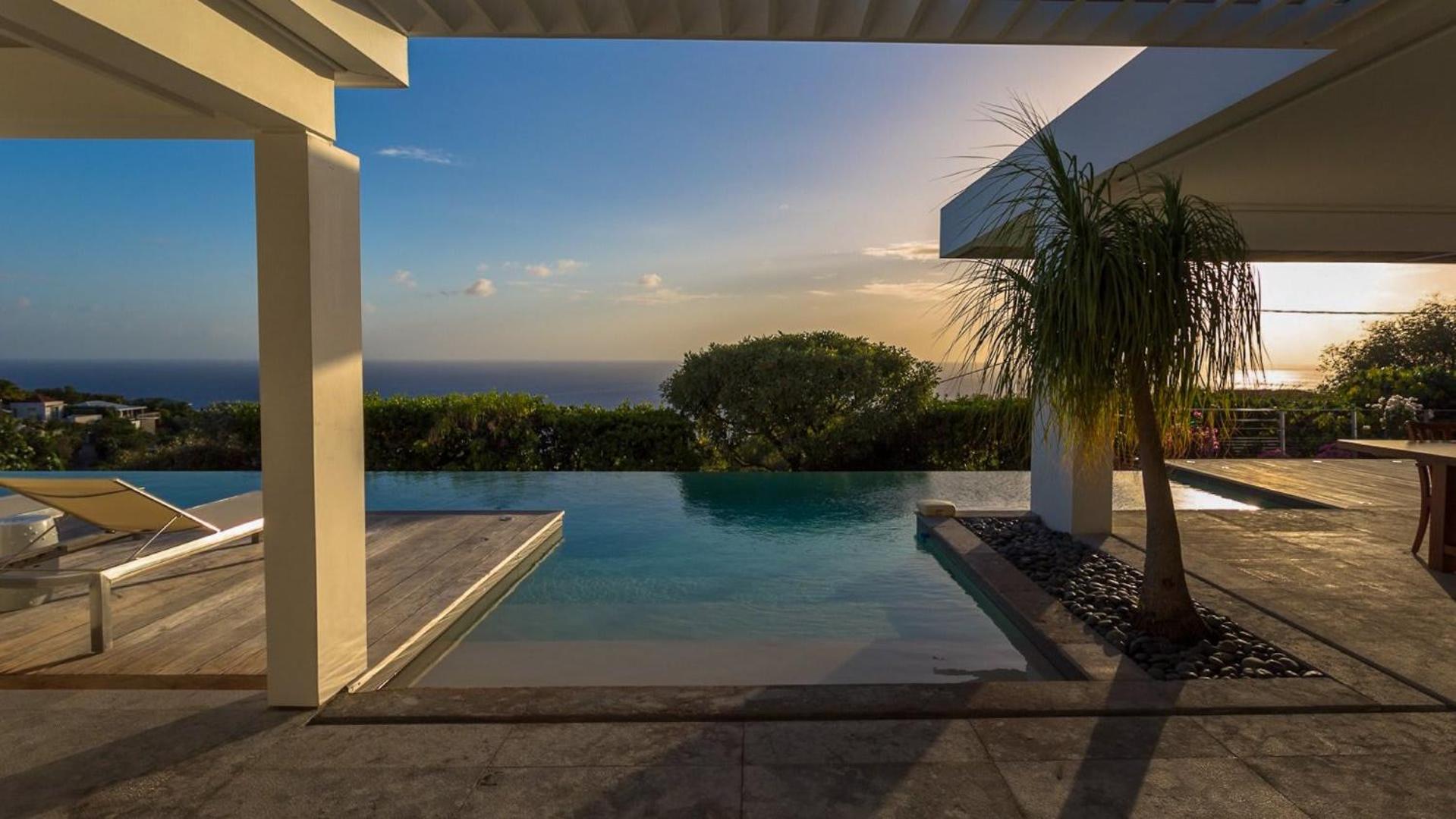 Magnificent villa with exceptional views