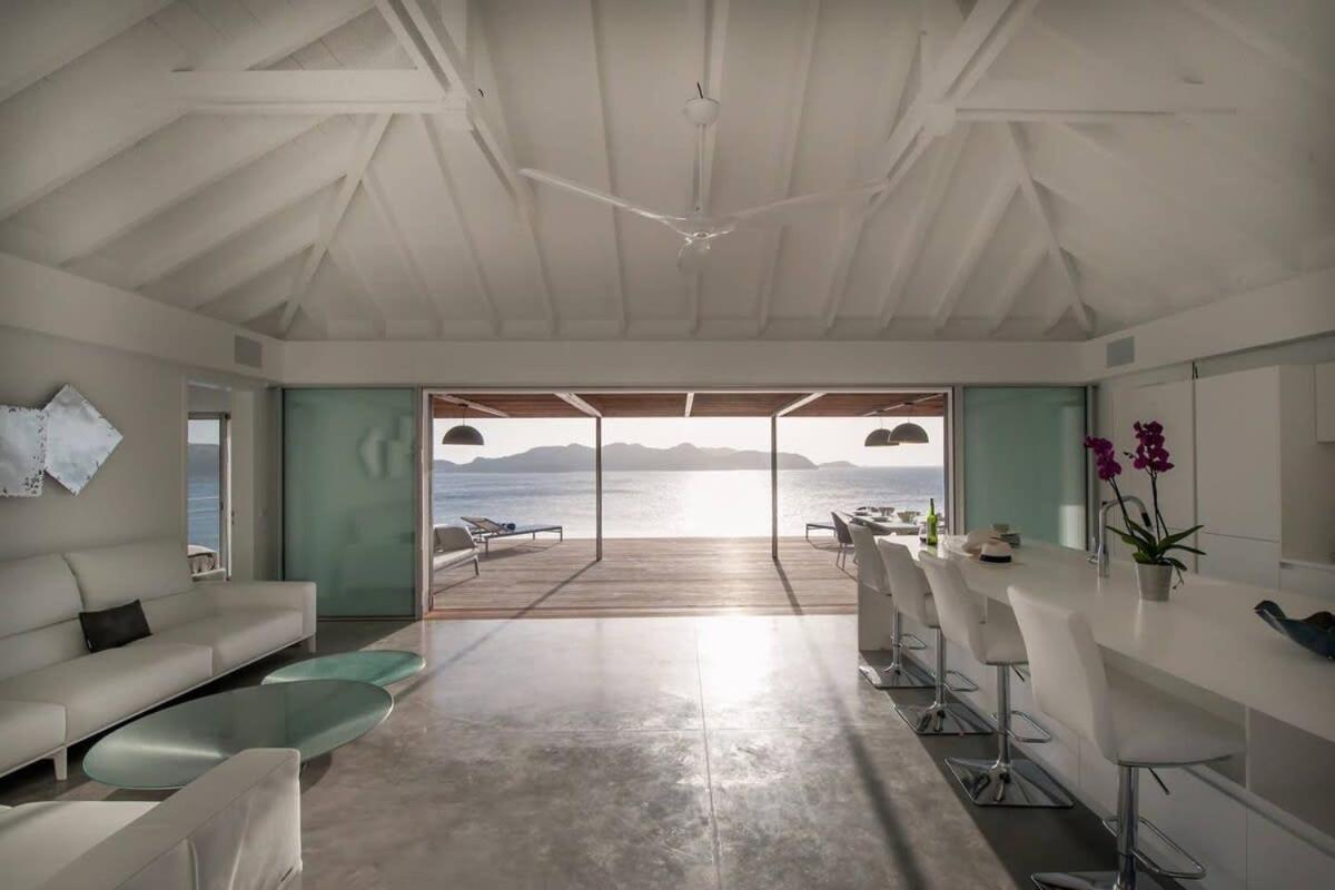 Harmonious Villa with Best Sea Views