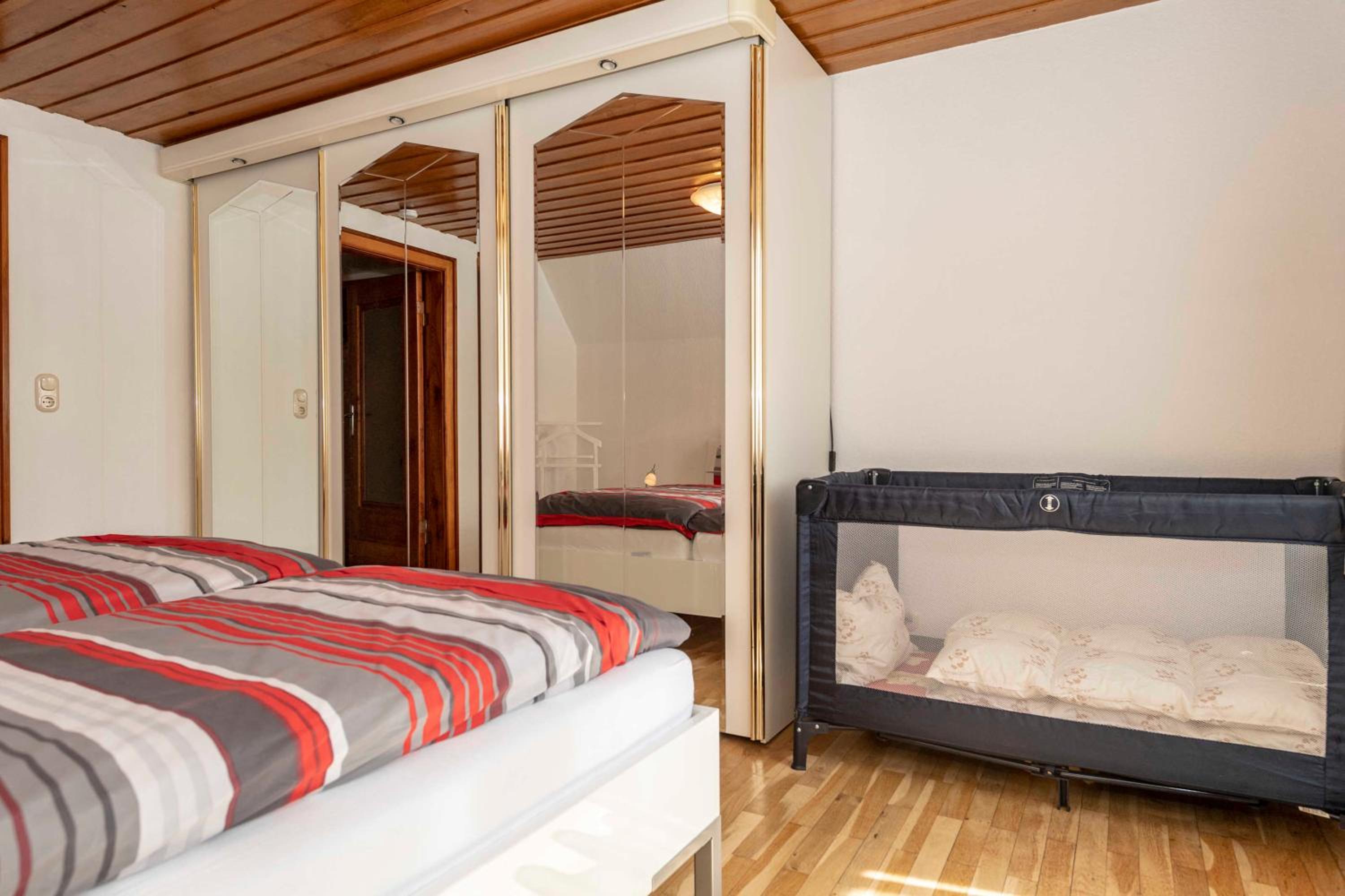 exklusives Ferienhaus untern Reetdach