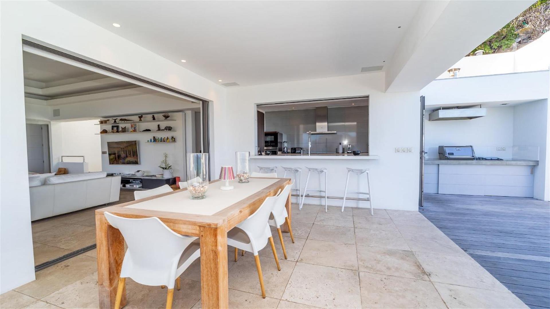 Refined Villa with High Range of Services
