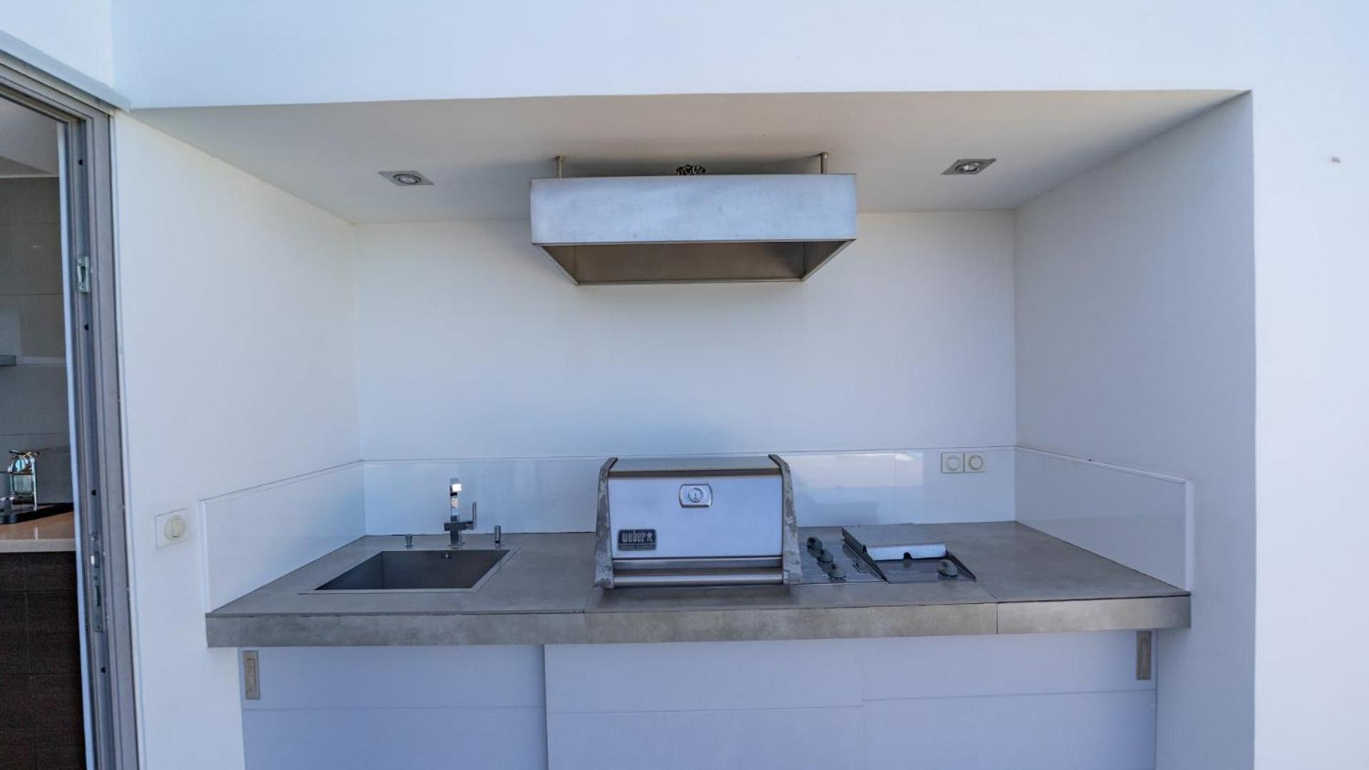 Refined Villa with High Range of Services