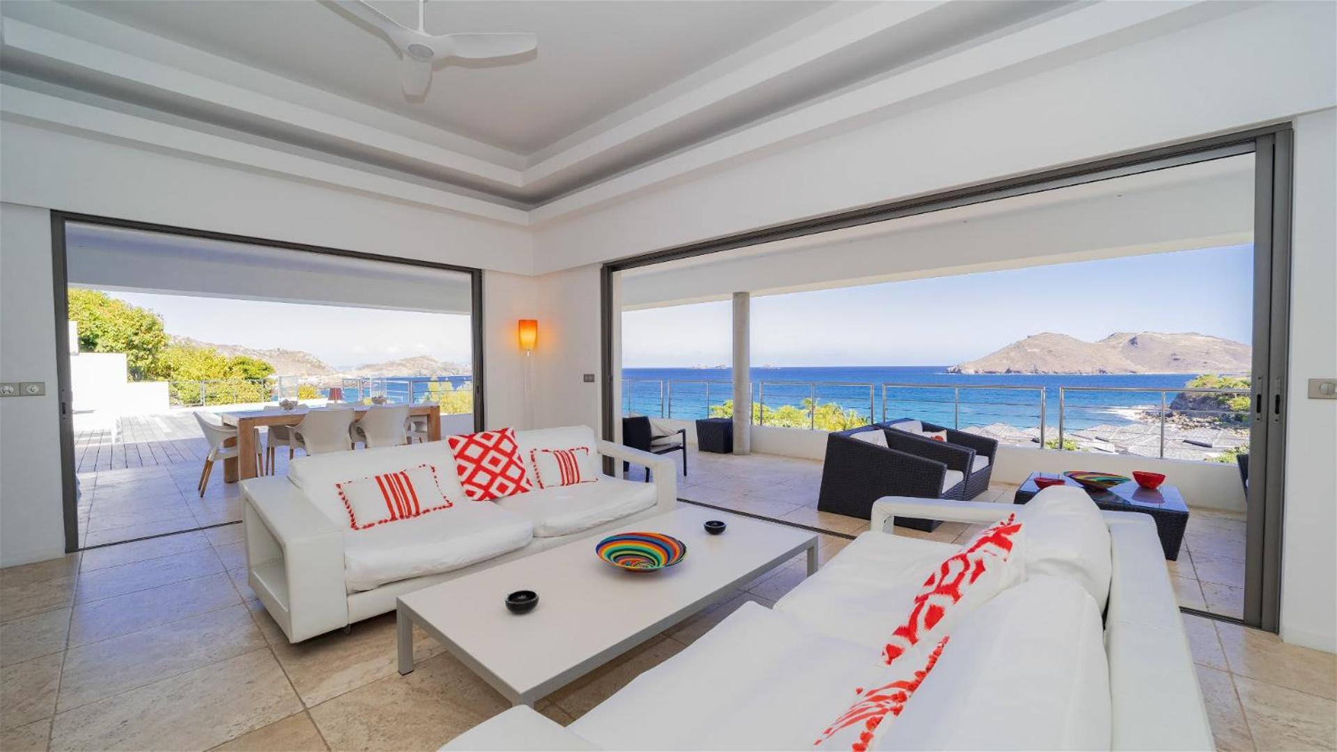 Refined Villa with High Range of Services