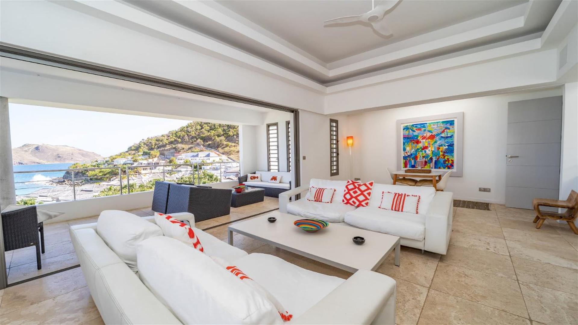 Refined Villa with High Range of Services