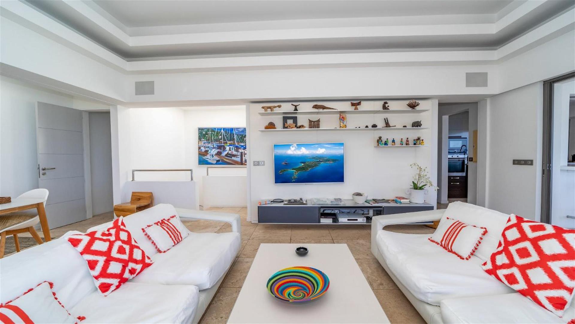 Refined Villa with High Range of Services