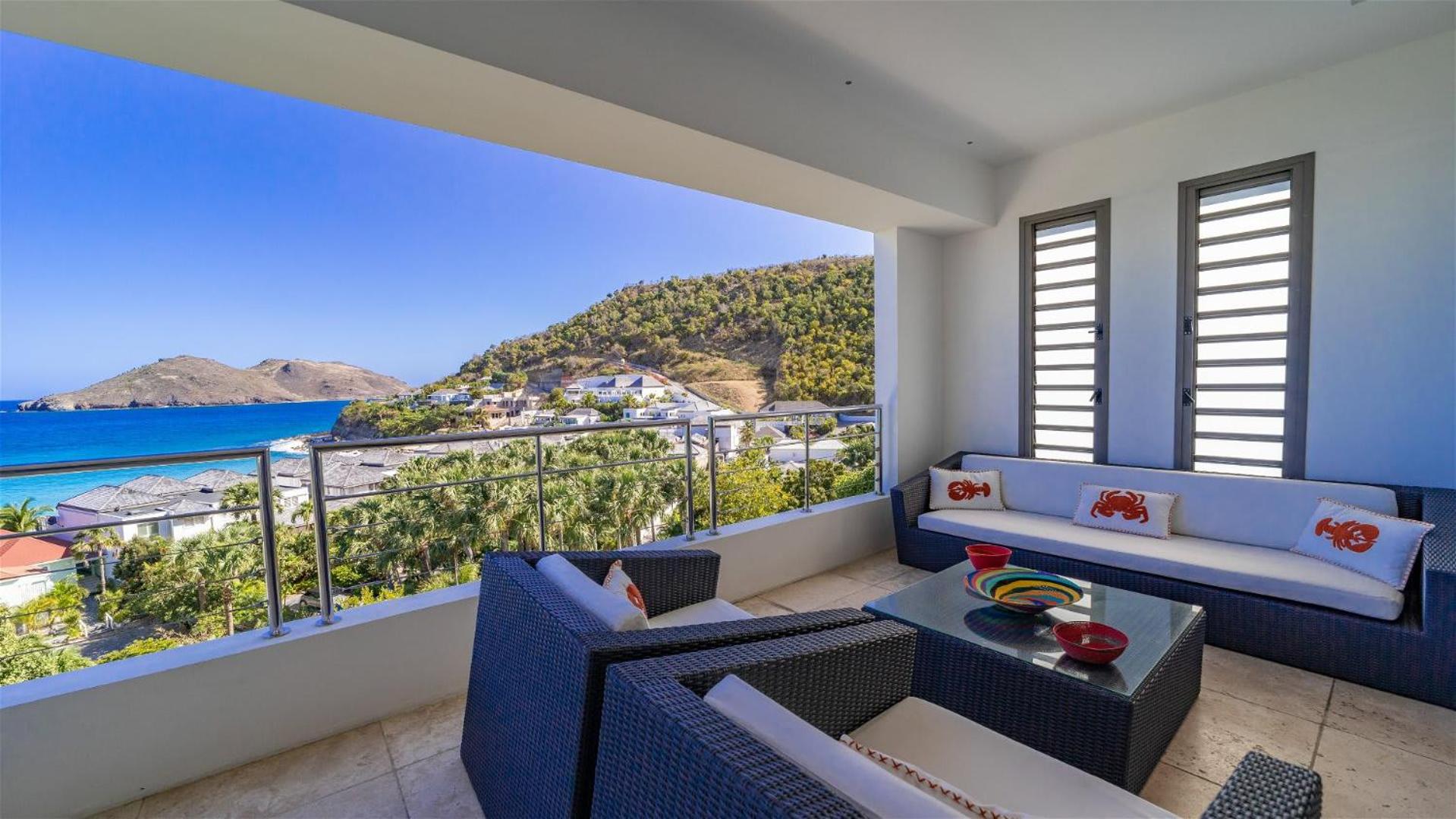 Refined Villa with High Range of Services