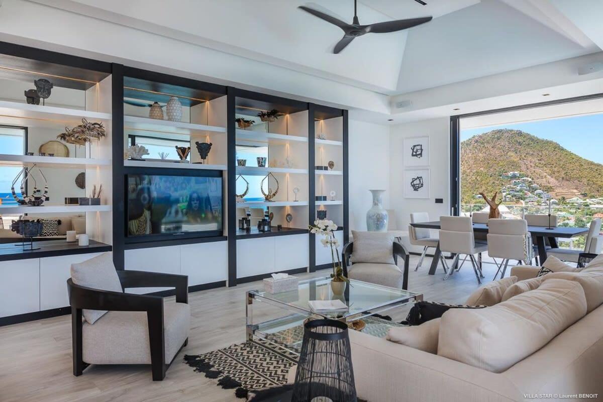 Shining Villa on the Heights of Camaruche