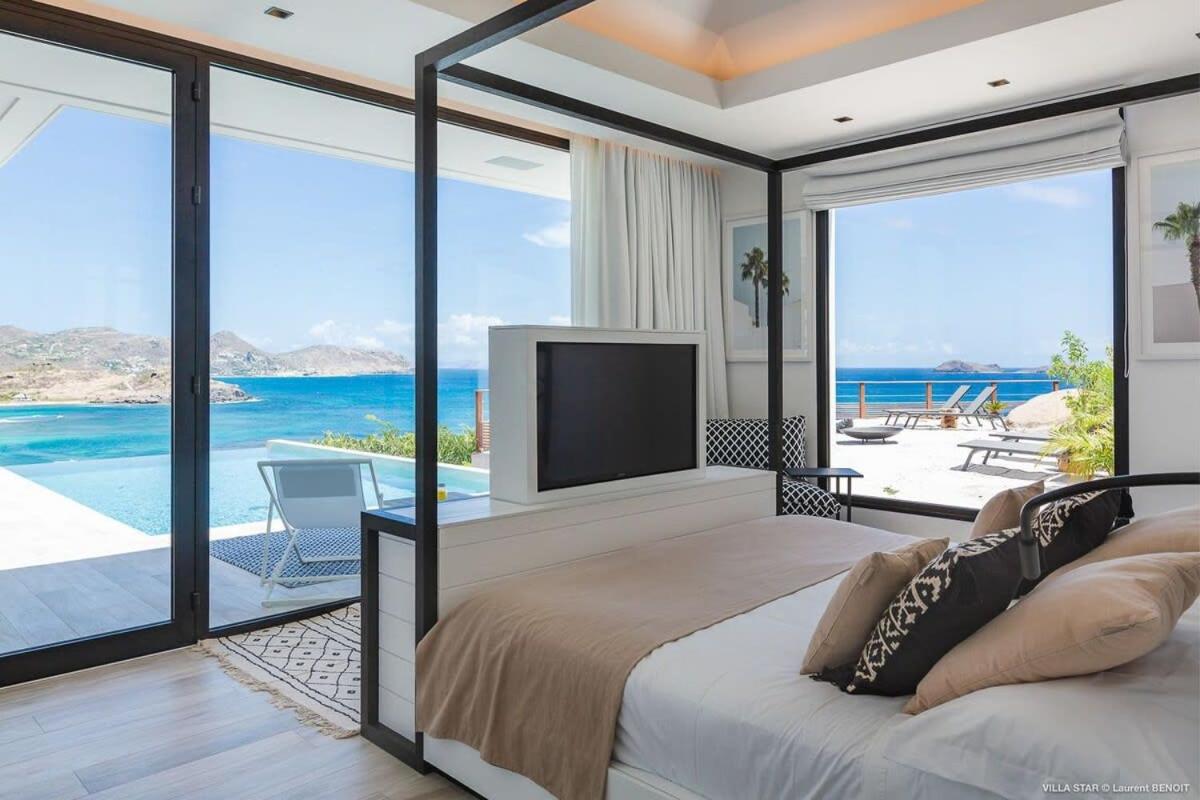 Shining Villa on the Heights of Camaruche