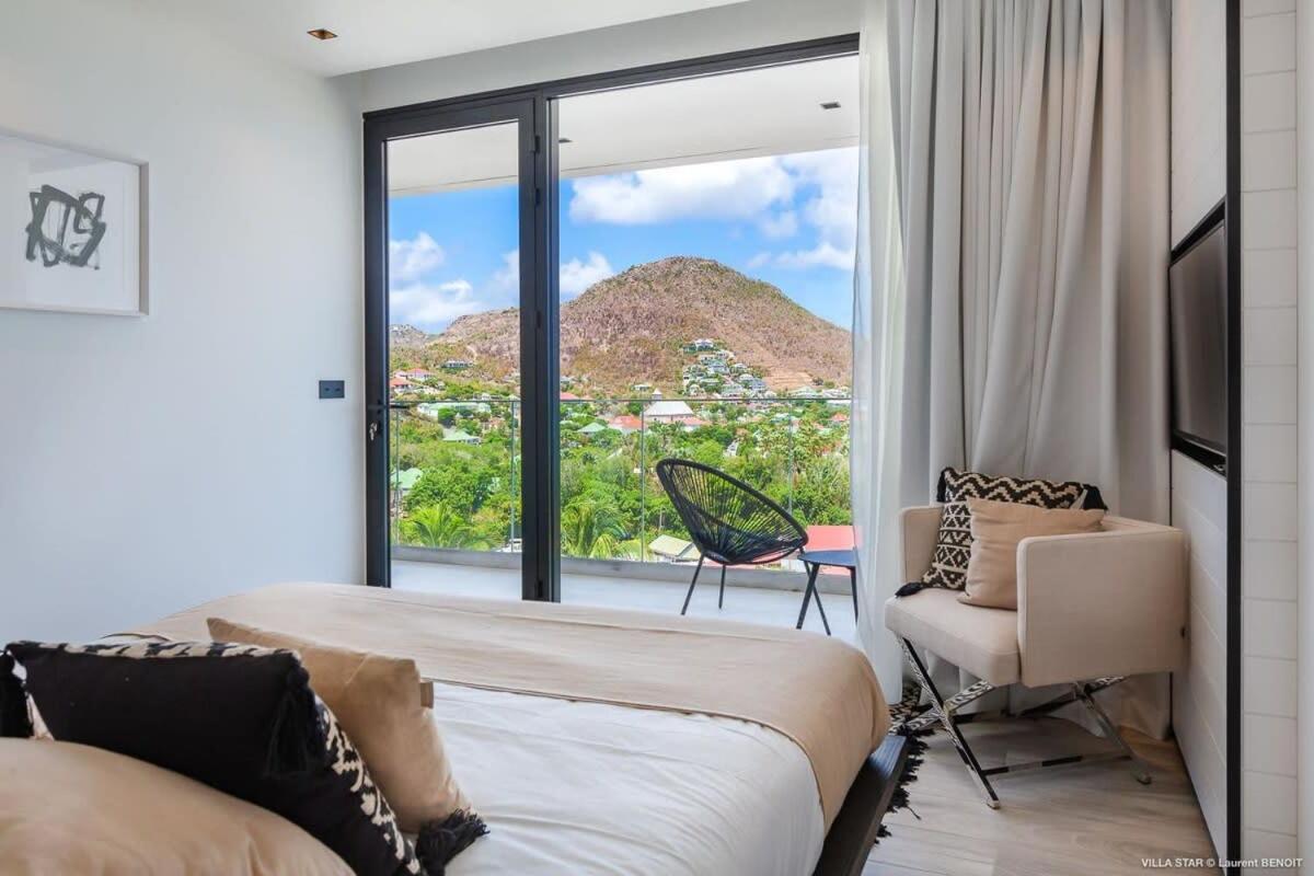 Shining Villa on the Heights of Camaruche